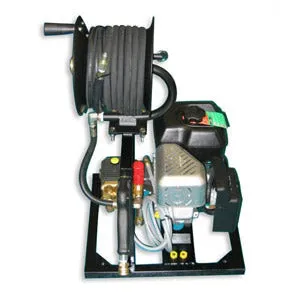DK2000 Pressure Washer w/Tank