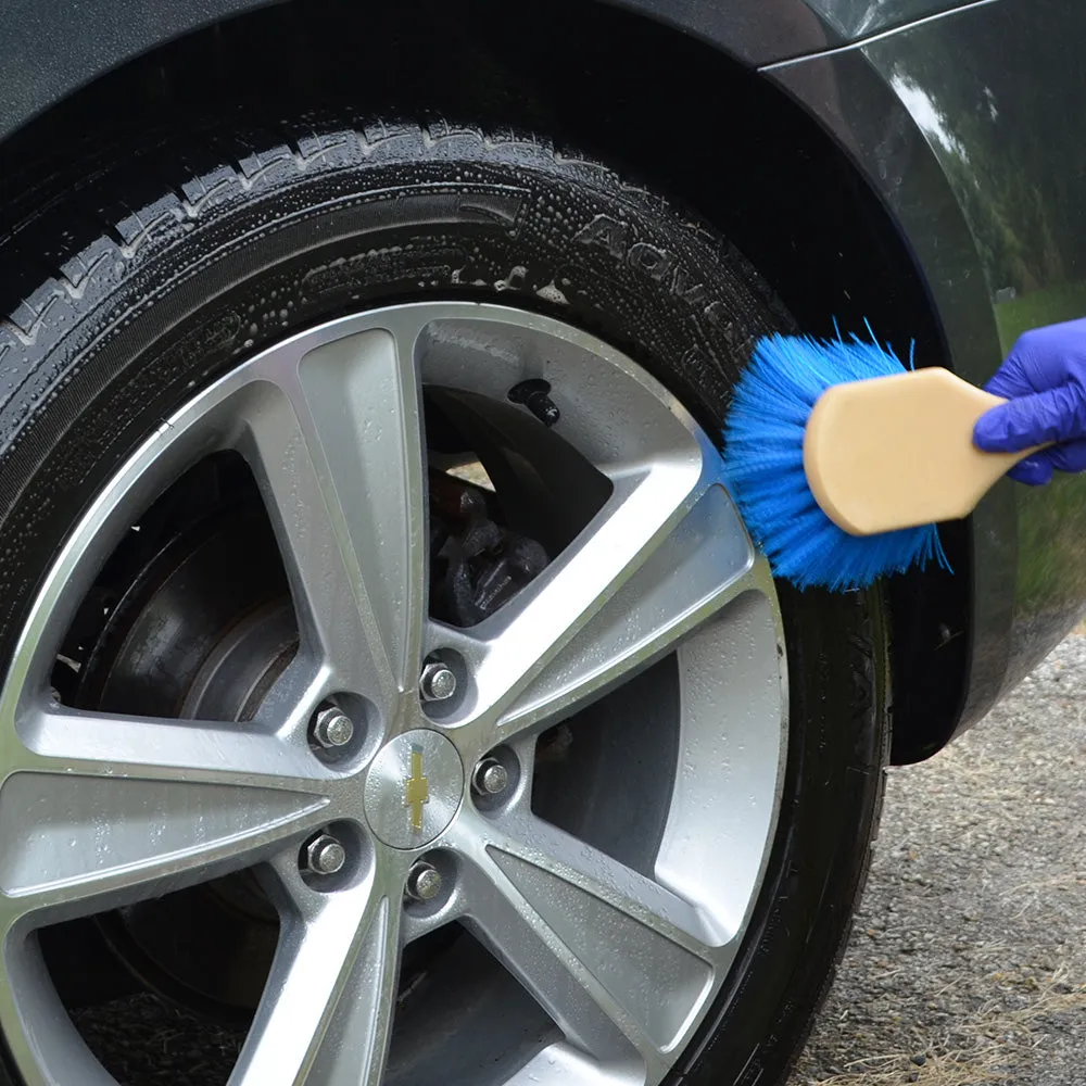 Heavy Duty Tire & Wheel Well Brush