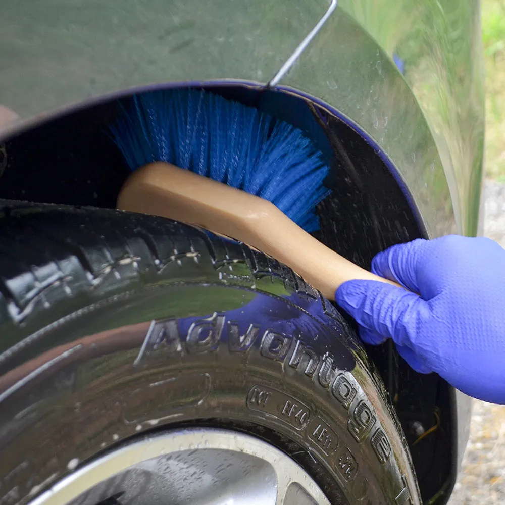 Heavy Duty Tire & Wheel Well Brush