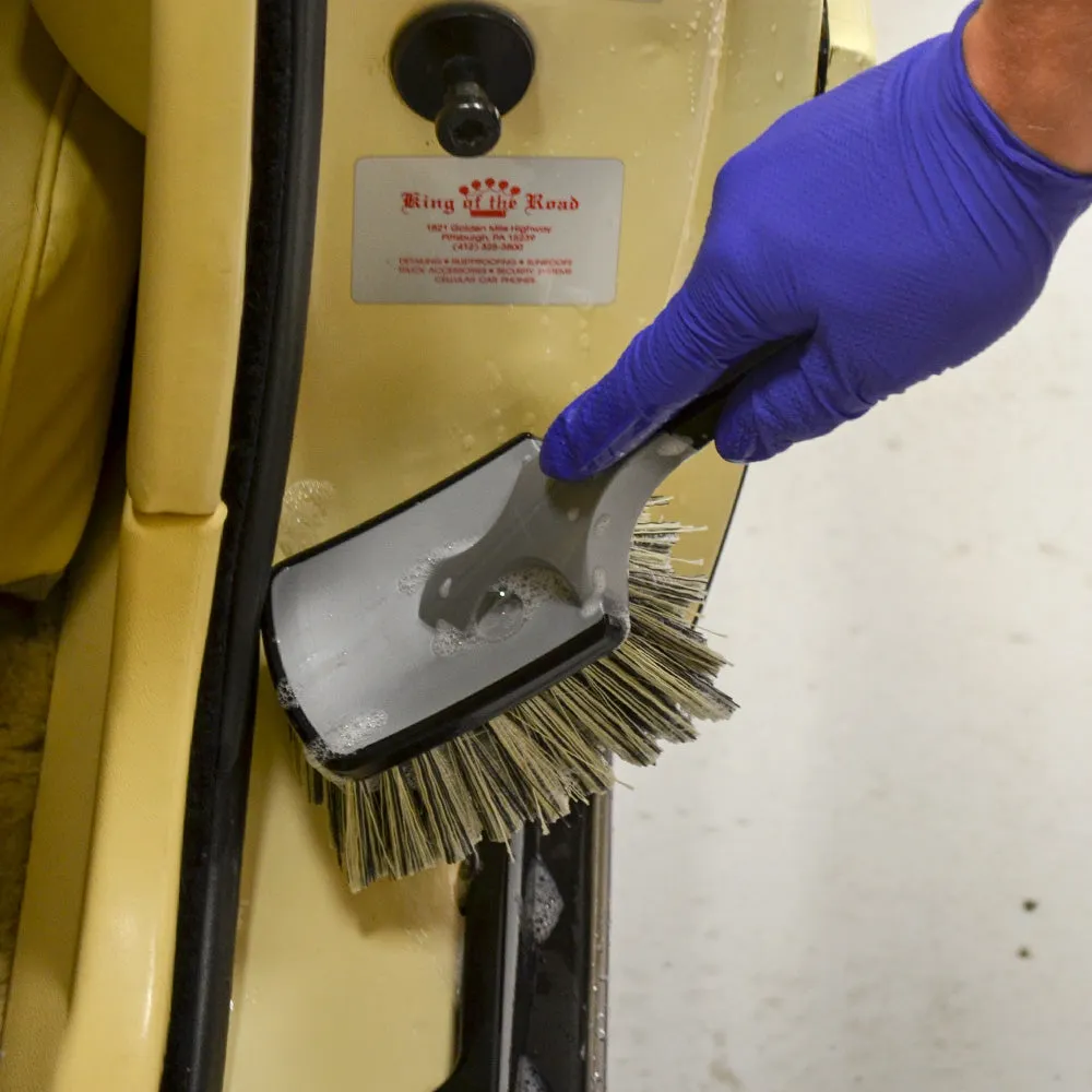 Professional Soft Grip Wheel Brush - Salt & Pepper Bristles