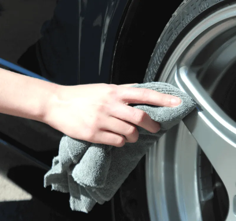 THE RAG COMPANY Edgeless Miner Premium Microfiber Metal Polishing Towel (16x16)